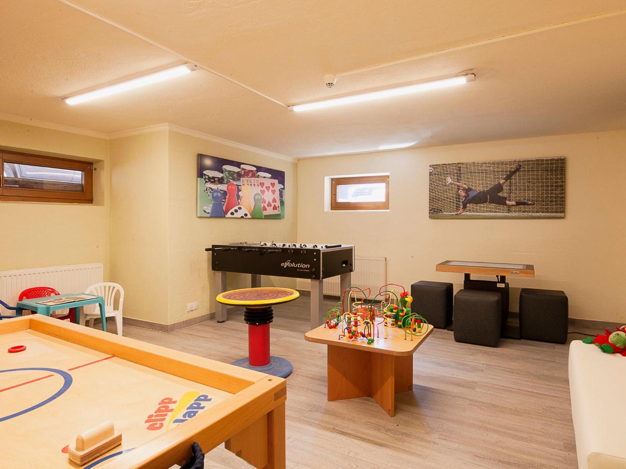 Apartment Falkner-11 By Interhome Oberlaengenfeld Ngoại thất bức ảnh
